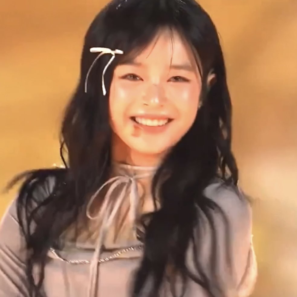 riri ⚢ tweet media