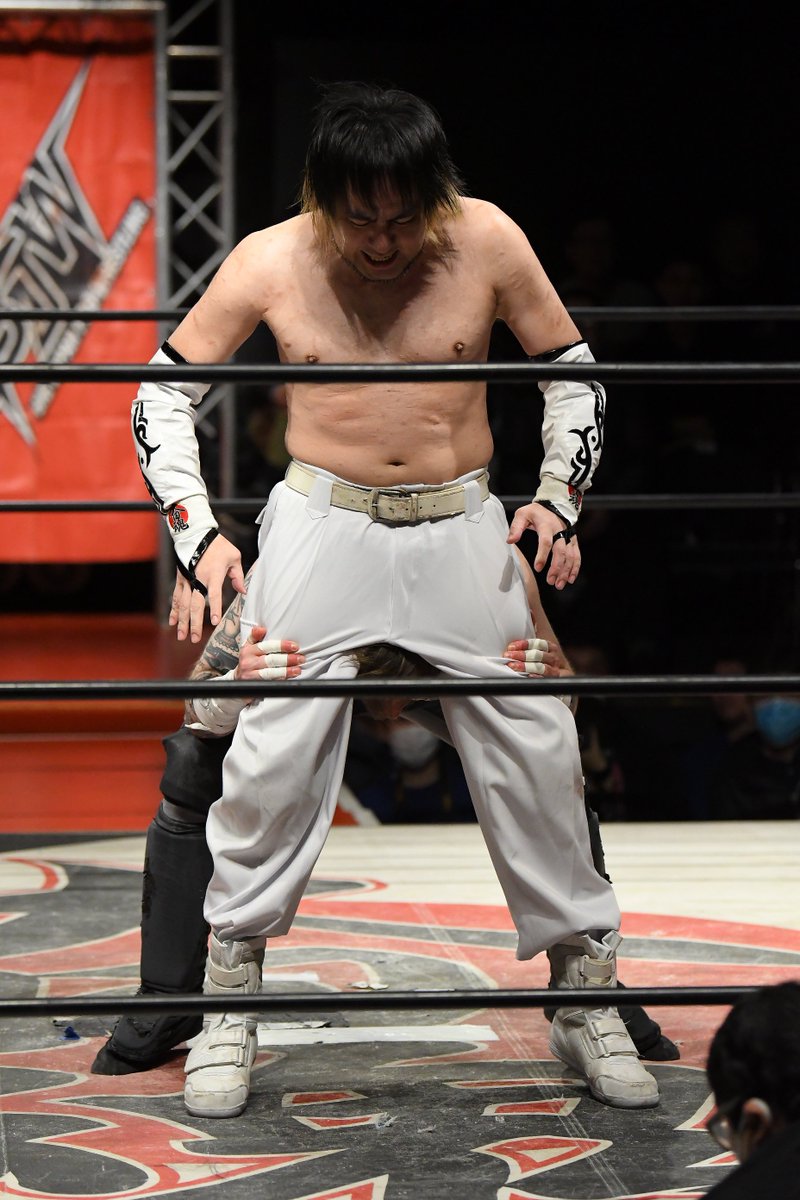mjk_pw100's tweet photo. 2024.1.4 大日本 新木場
③TLCタッグマッチ
ジャック・ベネット選手。
「イッテンヨン」という事でベネット選手はイサミ選手に片翼の天使狙いに!
#bjw #bjwphoto #JackBennett https://t.co/1GtKwzvnrM