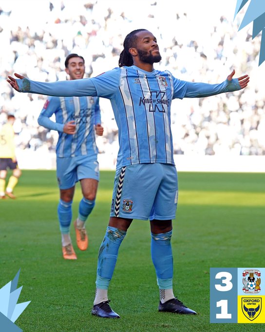 A hop, skip, and a goal ☑️  Callum O'Hare slots in the penalty for  @Coventry_City