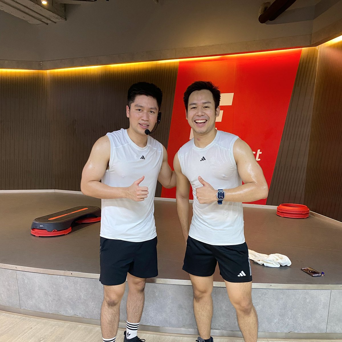 Nawi77W's tweet photo. มุนิน มุตตา กาสะลอง ซ้องปีบ คนไหนครู https://t.co/o3jcxIaSpT