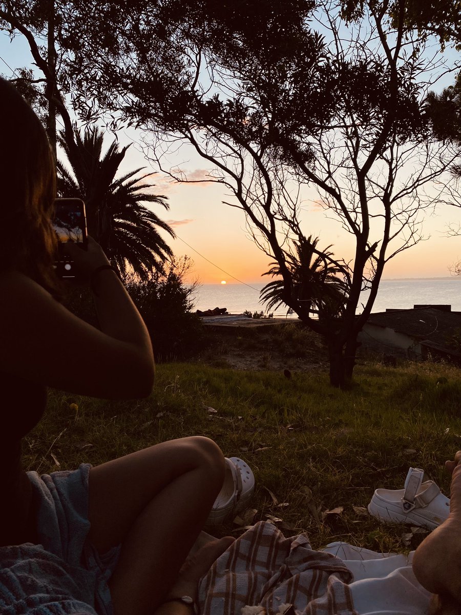 Frqncx_'s tweet photo. ❤️🌅🧉 https://t.co/buTtjwfurl