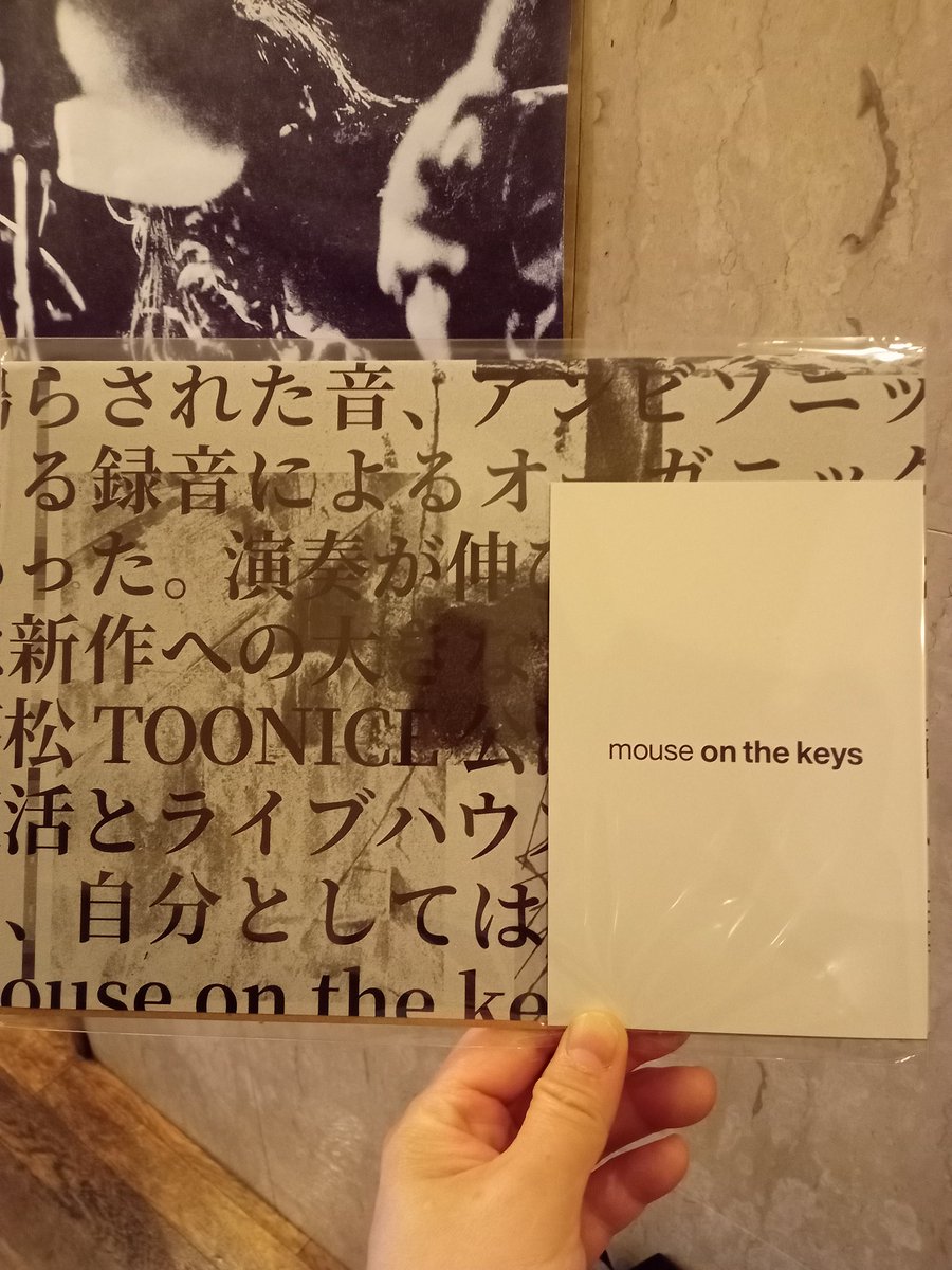takibico's tweet photo. mouse on the keys@下北沢ERA
①部は初披露曲ばかりで緊張感のあるセット。archeのツアーが中止になって聴けなかった曲もあったし、めちゃんこカッコ良かった！
②部はいつものマウス＆ゲストもりもり盛りだくさんのセット！まるで鬼神たちの饗宴！特にLEVIATHANとCircleは痺れたわ〜！
#motk https://t.co/dEKcwQr2yX
