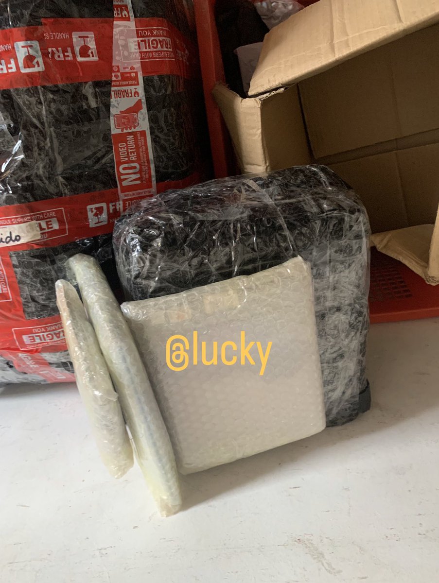 luckyerands's tweet photo. Late update > pickup for sco today done, kindly check your shopee for updates. Will continue packing tonight 

- cbv3 sealed sco 
- enhypen sg24 tingi
- svt sg24 tingi sco

[ J&amp;t direct ] — packed &amp; waiting for pick up
- cbv3 
- svt  and enha sg24 

changing of mod is possible https://t.co/5PXFxpg92V