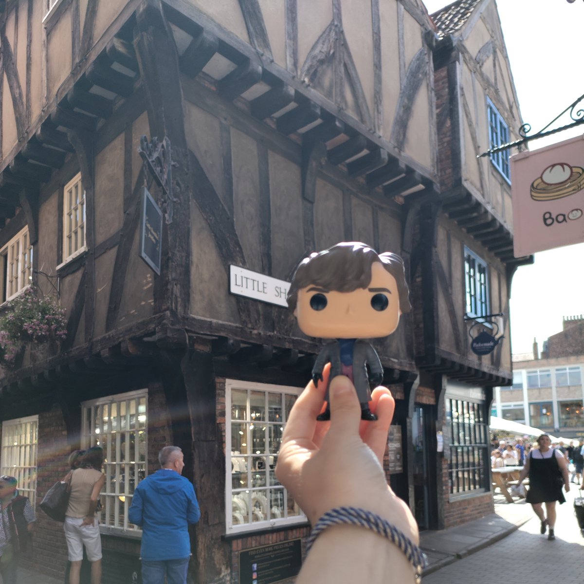 lil sherlock holmes tweet media