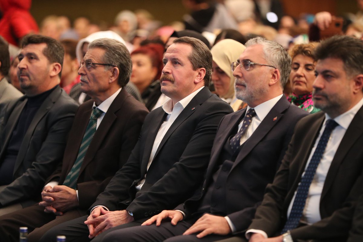 🏆Mehmet Akif İnan Ödülleri sahiplerini buluyor.

📢Memur-Sen ve Mehmet Akif İnan Vakfı'nın paydaşı olduğu ve bu yıl beşincisi düzenlenen #MehmetAkifİnanÖdülleri 'nin takdim töreni başladı.