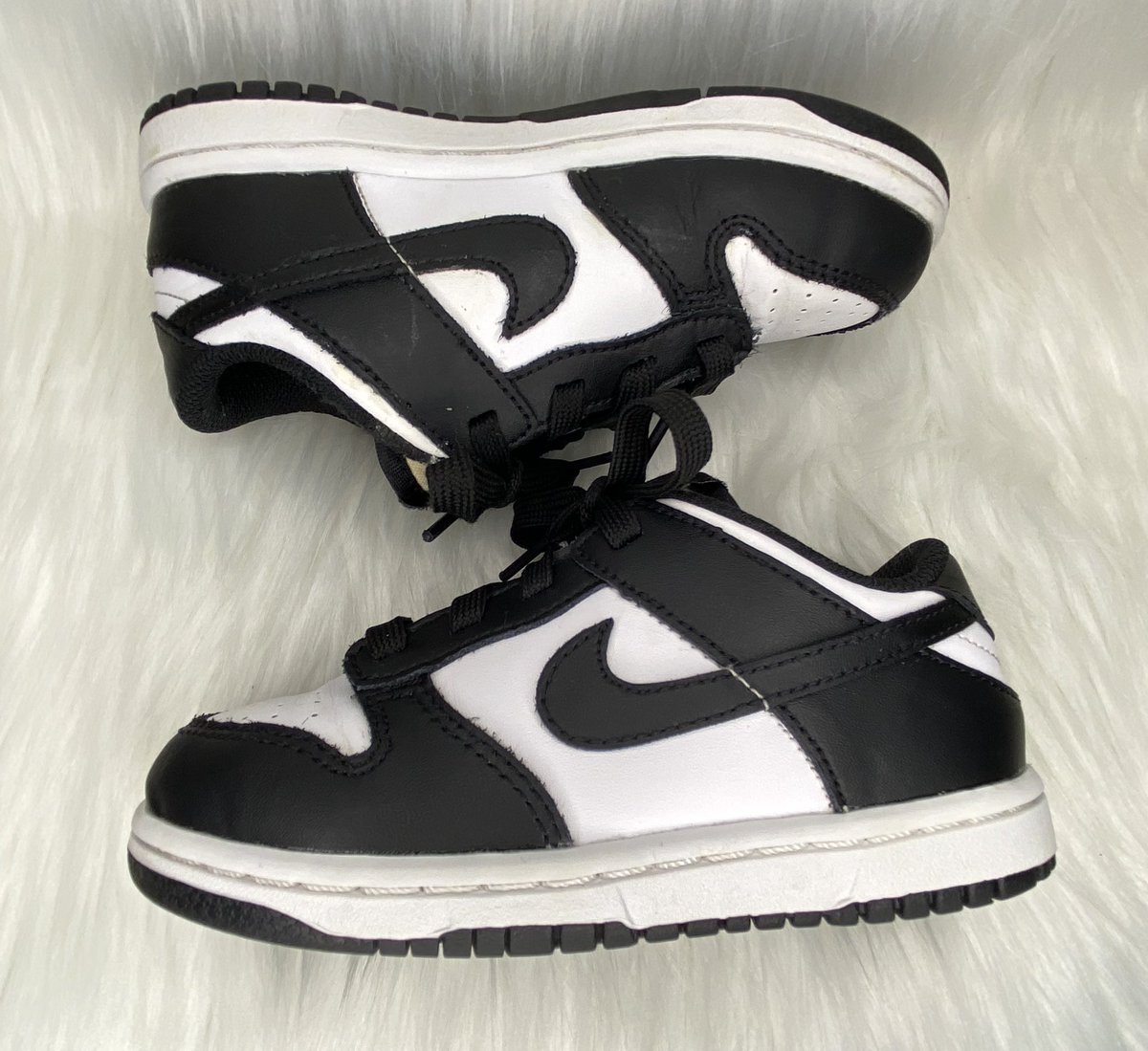 HappyDeals3001's tweet photo. #HappyDeals has just listed more #shoes ! #Sale going on now ! #nikedunks and more

up to 50% Off Sale !

https://t.co/ddGRe3VEIE

—————

#Puma #shoes #pandadunks #nike #brooks #asic #walking #ebay #adidas #reebok #ebayseller #footwear #crocs #VANS #newbalance #merrell #tapsshoes https://t.co/dvgasPkgGk