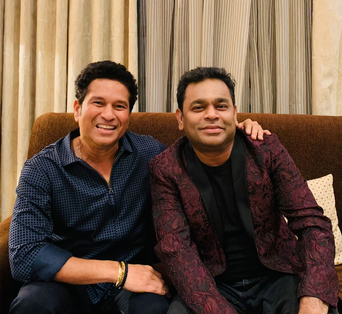 Sachin Tendulkar (@sachin_rt) on Twitter photo May you keep creating music that stirs the soul. Wishing you health and happiness.
Happy birthday, my friend! <a href="/arrahman/">A.R.Rahman</a> May you keep creating music that stirs the soul. Wishing you health and happiness.
Happy birthday, my friend! <a href="/arrahman/">A.R.Rahman</a>