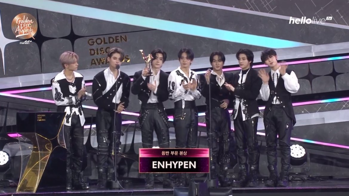 EN7ernally's tweet photo. Congratulations ENHYPEN for winning ‘Best Album (Bonsang)’ at the 38th Golden Disc Awards 🏆✨ You deserved it so much, my seven 👏🏻

#ENHYPENatGDA2024inJKT #ENHYPENBersinardiGDA https://t.co/ZKj3PiQIl4