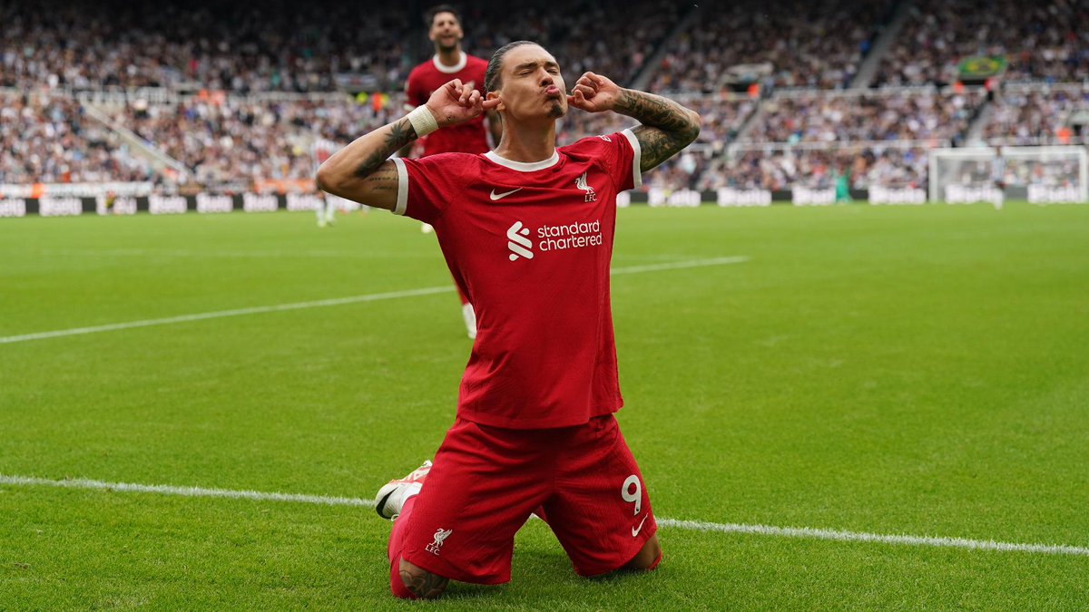 Lateriser12 tweet media