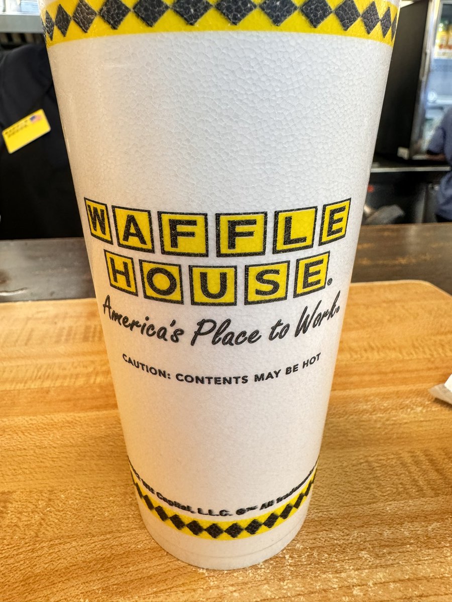 stkmkt1's tweet photo. @petenajarian good morning from Knoxville, TN @WaffleHouse. Heading to Indy for the game this evening.  Starting the day off right! https://t.co/QfOvOdeznc