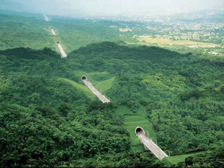 Global_Folder's tweet photo. Where is this place located? https://t.co/ORkRs5C1qK