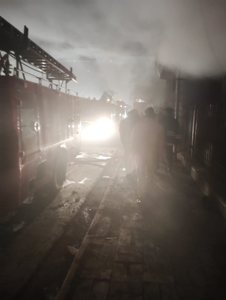 htTweets's tweet photo. #InPics | A call regarding a fire in a forest near Modi Mill Flyover, #MathuraRoad was received. A total of 7 fire tenders rushed to the spot. 

No injuries/causality reported yet https://t.co/XvRgleCXQI