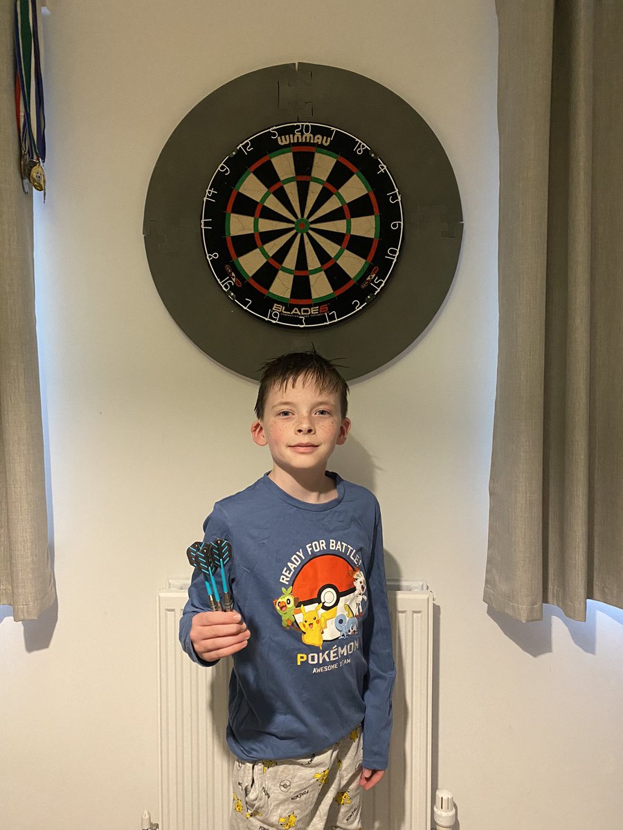 Hello, my son Finnley is turning 12 on the 28th & is a big #darts fan & enjoys practicing every day. I’m hoping I can get him lots of birthday messages & likes from PDC players & others before his special day. All reposts would also be appreciated. Thank you. #lovethedarts