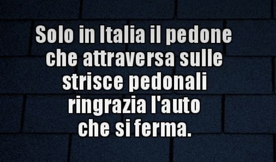 elasciamy's tweet photo. A Roma te invita pure a cena. https://t.co/Rc4Bm0WkkS