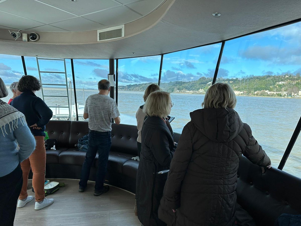 ⁦⁦<a href="/DebatMer/">Débat public sur la mer</a>⁩ croisière scientifique estuaire Gironde : on discute bon état écologique, risques et conciliation des usages .