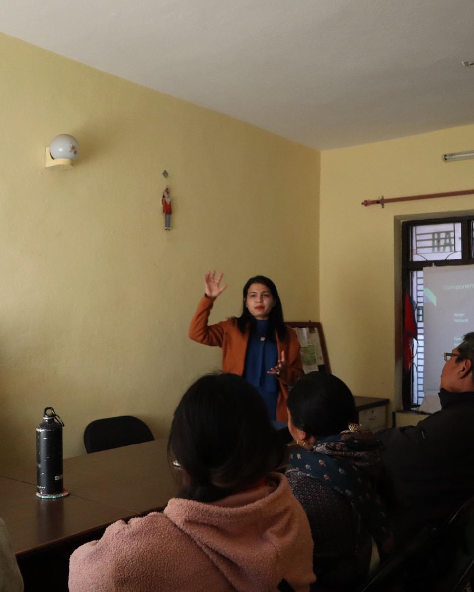 ServicesErst's tweet photo. First training of the year - learning and sharing some environmental tools for urban management. Composting and vermicomposting at its best in sustainable waste management and its use in soil based farming while hydroponic to add some new technologies in urban farming. https://t.co/40YRyrFUXT