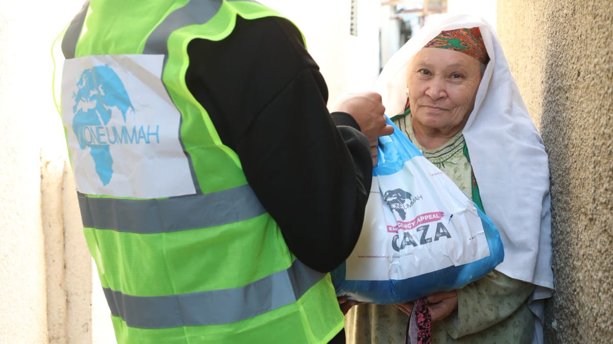OneUmmahCharity's tweet photo. Gaza is facing a humanitarian crisis and your donation can provide immediate relief to the displaced families. Donate to support our Gaza campaign.

➤ https://t.co/98xe89PfQV

𝟏𝟎𝟎% 𝐃𝐨𝐧𝐚𝐭𝐢𝐨𝐧 𝐏𝐨𝐥𝐢𝐜𝐲 https://t.co/9x7wRwV4XQ