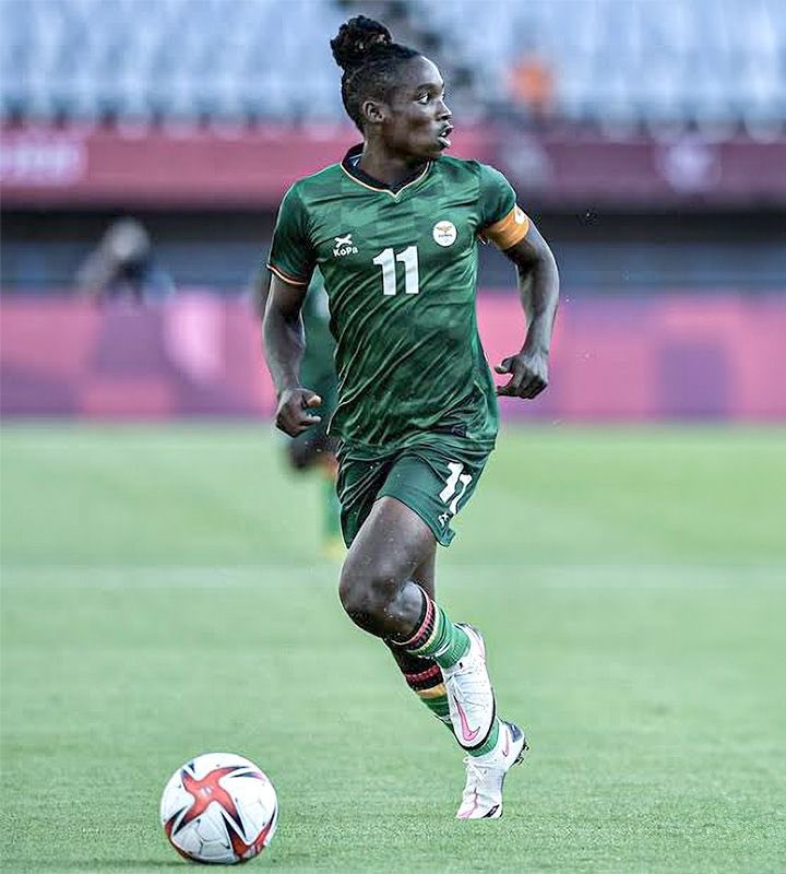gsport4girls's tweet image. #AthleteFOCUS: Africa Shines at the IFFHS Awards as Malawi’s @TemwaChawinga and Zambia’s @BarbraBanda11 lead the way, netting the most goals in their respective categories in the season-ending December 2023 Awards #gsportNewsroom #gsportAfrica

Read: gsport.co.za/temwa-chawinga…