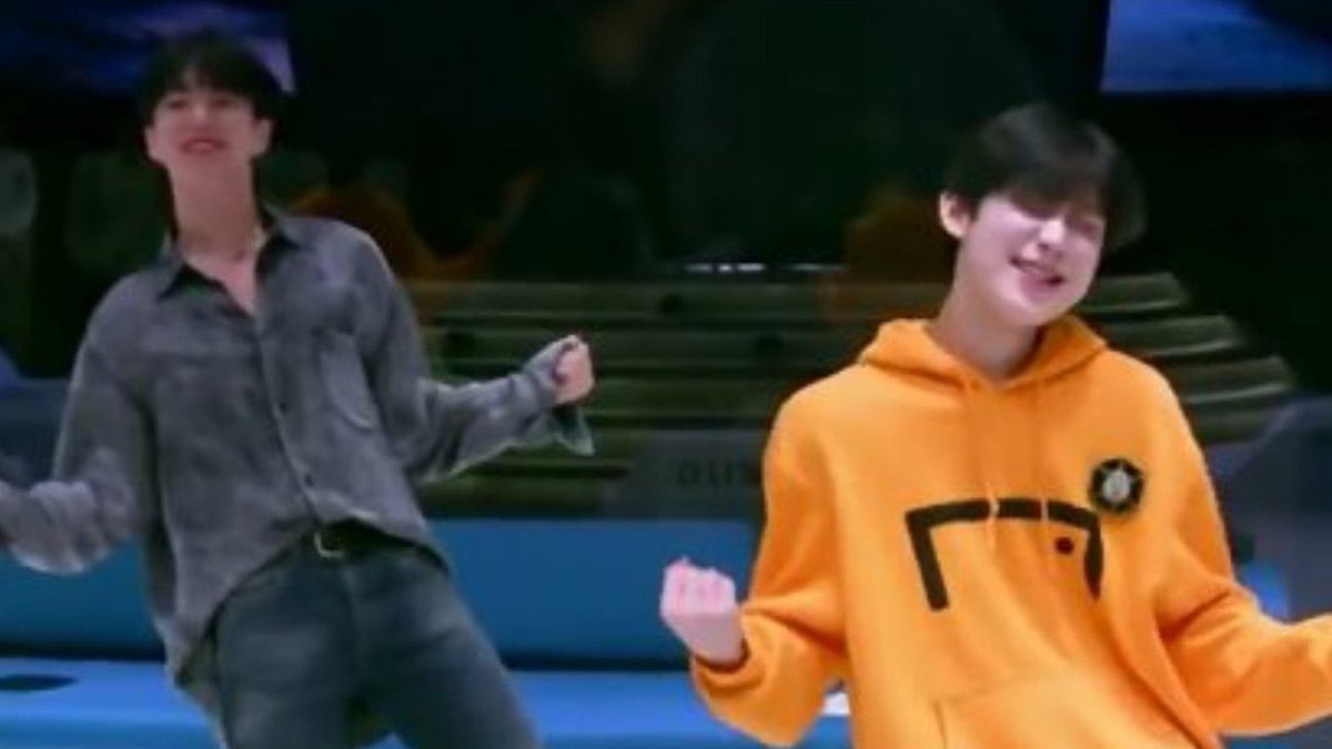 svtenha's tweet photo. sunoo is hoshi’s son and you can’t tell me otherwise https://t.co/3nJyykRg5E