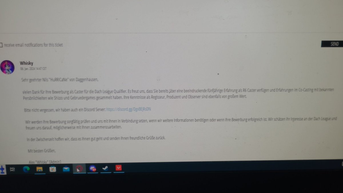 HuRRiCaNe tweet media