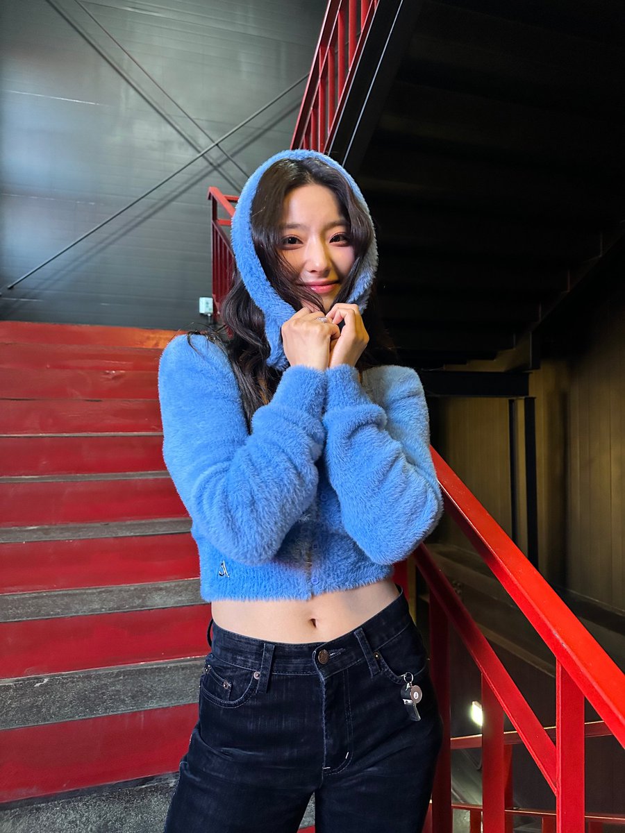 o_nllllll's tweet photo. 생일 완전 축하해 이새롬
#겨울에_핀_한송이_동백꽃_이새롬
해피해피 화이트 롬쌔데이
#새롭게_물들이는_꽃이피다
항상 행복했으면 좋겠다 https://t.co/vz4uSMDmJF