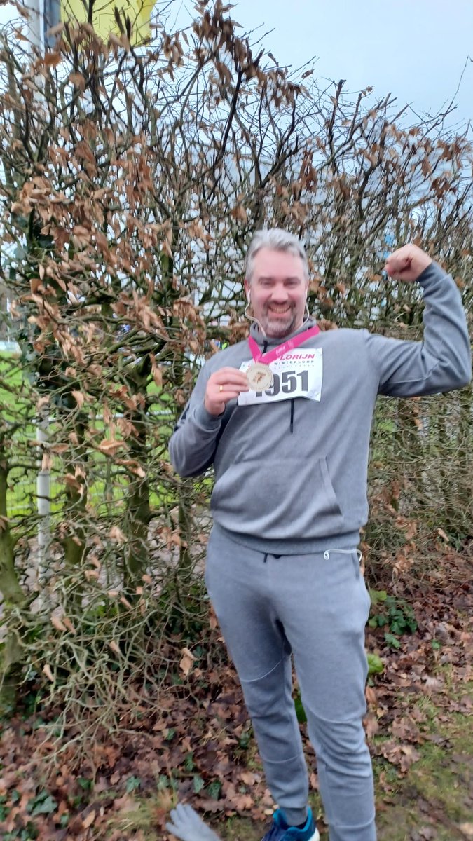 bos_arjan's tweet photo. Finished a 5KM run today in just under 33 minutes. No Olympicresult, but for my condition compared to what it was 3 years ago, I'm really happy with the result. Will try to shave off 3 minutes on next year's edition of the #FlorijnWinterloop https://t.co/LQk3CdfObK