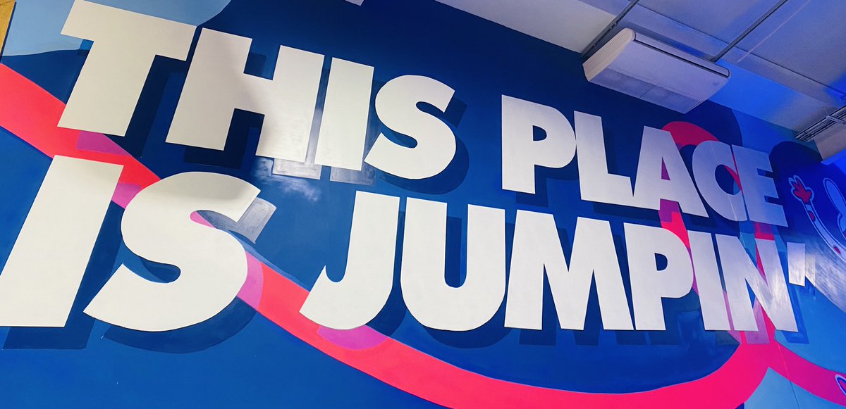 Lynne Woolley tweet media