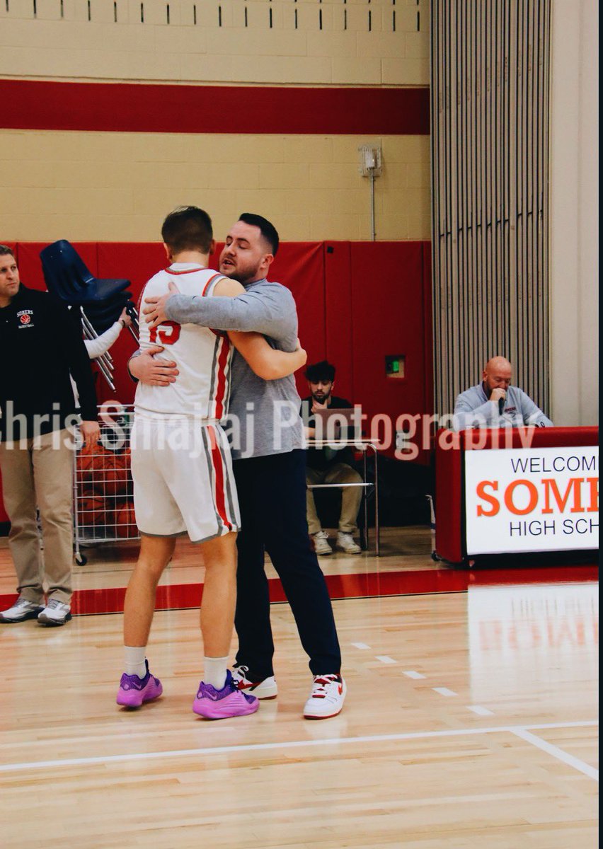 Coach_Loughran's tweet photo. ‘Coach them hard. Love them harder.’
—
Blessed to be part of these guys lives and grateful enough to see their progression on and off the court. 

‘Love’ is a word used often. And it’s a word that holds more meaning with us. 

#FamilyOn3 #TheBrotherhood https://t.co/6Xfcgxkgrs