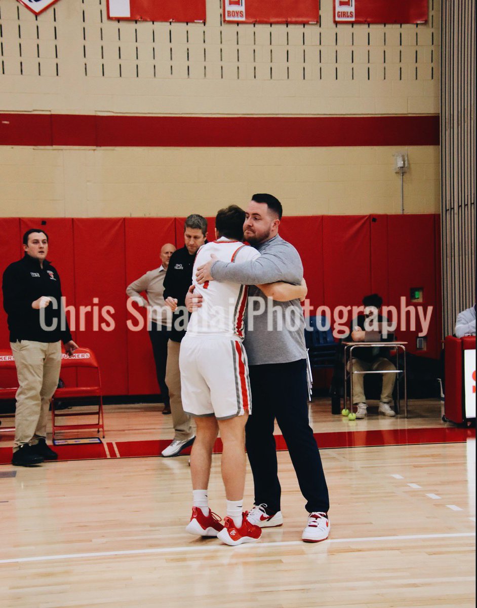 Coach_Loughran's tweet photo. ‘Coach them hard. Love them harder.’
—
Blessed to be part of these guys lives and grateful enough to see their progression on and off the court. 

‘Love’ is a word used often. And it’s a word that holds more meaning with us. 

#FamilyOn3 #TheBrotherhood https://t.co/6Xfcgxkgrs