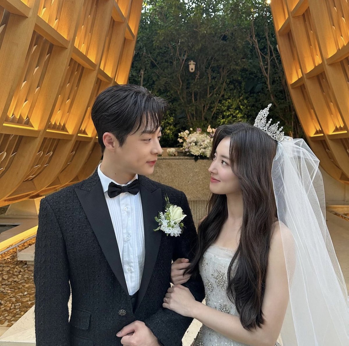 kdrama_menfess's tweet photo. Dear seyoung and inhyuk, thank you for choosing this drama &amp; thank you for being our parkha. May you two continue your friendship even after the drama ends🤲 see you in another project👋
•kdm•
https://t.co/7lSihYYmPD