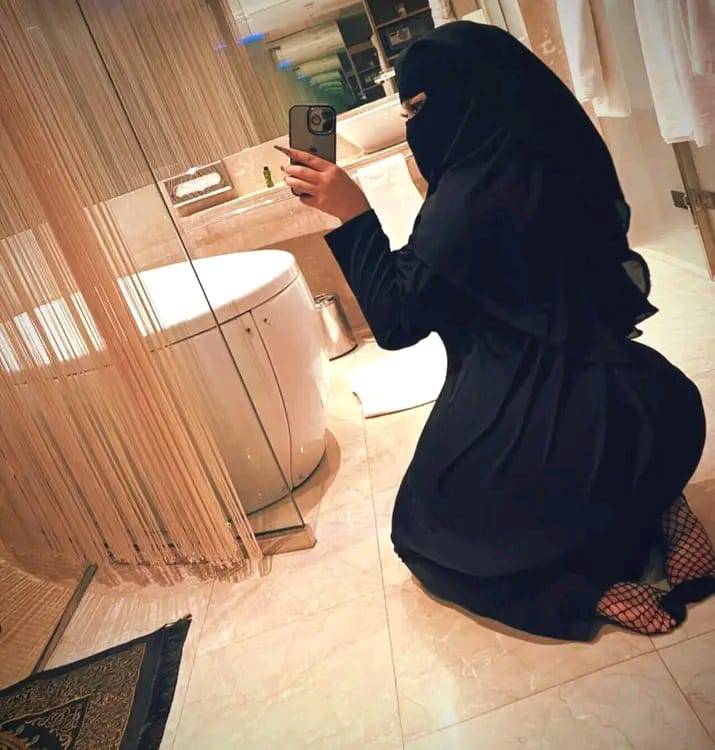 JameelaSay's tweet photo. @wolf_wolf96 @alimazahra312 @MasoomaRandi @pakizabano69 @Pakizzan @ayesha3a4 @SanthiSant3332 @ayesha_nillo @mehr_pakiza @Asma09203572 @M4uncutL69 https://t.co/2aKwqFc7Jf