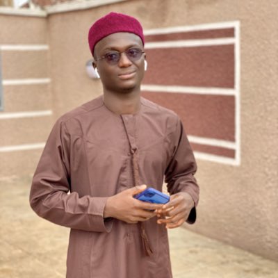 Herpherz's tweet photo. #NewProfilePic https://t.co/HGa0kZsdAc