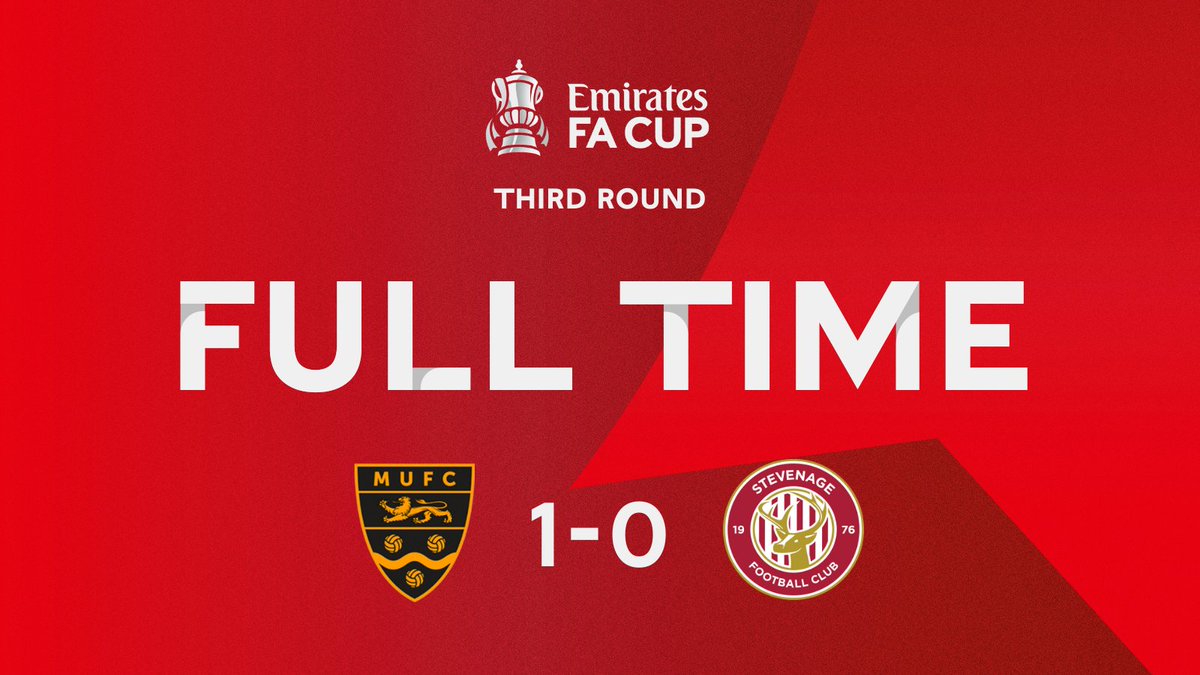 YOU BETTER BELIEVE IT! WE ARE IN THE 4TH ROUND OF THE FA CUP!!!! SCENES!!!! 🖤💛