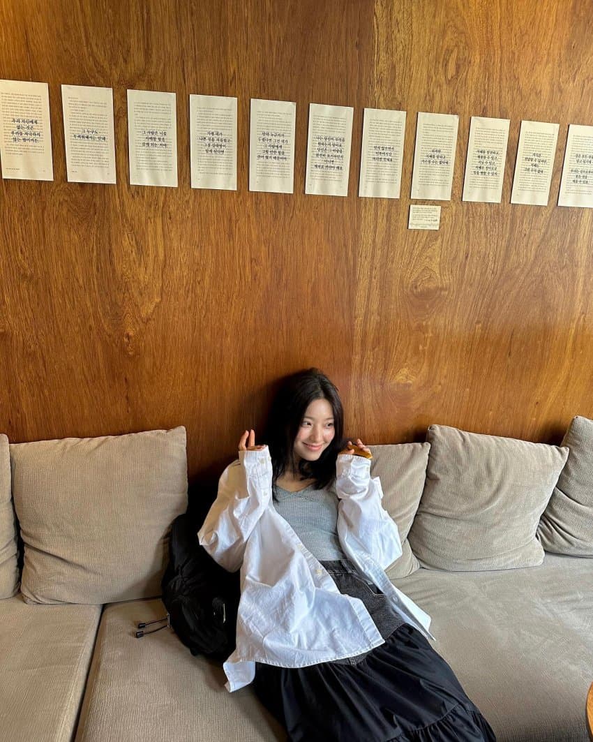 jghy2awogs9884's tweet photo. 새해시작을기쁘게시작할거같아
#겨울에_핀_한송이_동백꽃_이새롬
세상모두가새롬이의생일을축하하고있어
#새롭게_물들이는_꽃이피다 https://t.co/Ux7qQuKBPv