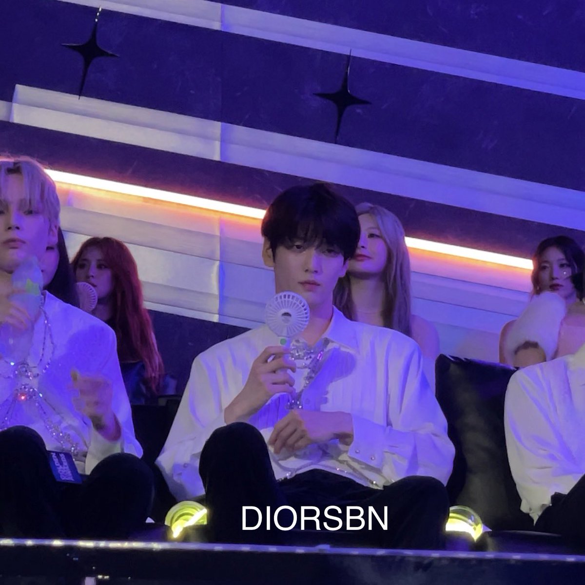DIORSBN's tweet photo. soobin what about my mental health 😭😭 https://t.co/v3caHpL6tu
