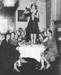 Nollaig na mBan faoi mhaise dhaoibh 💜👭🥂