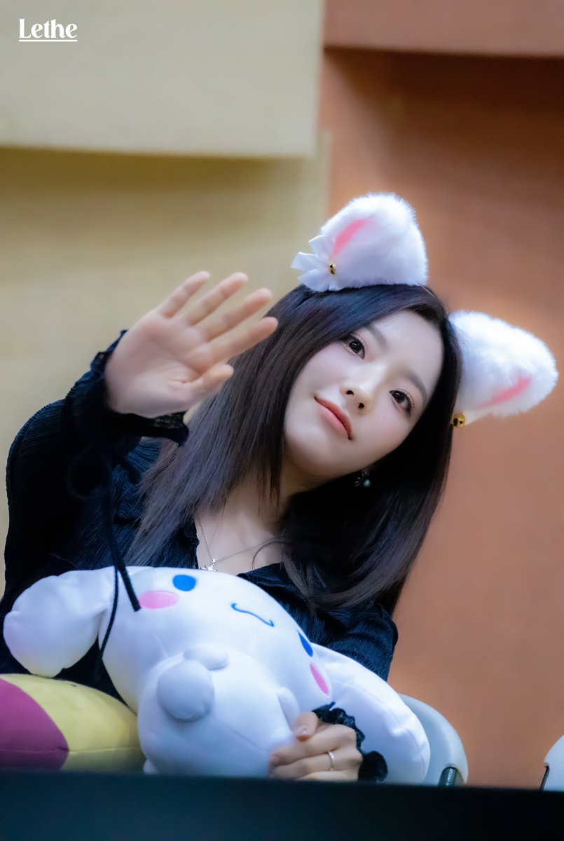 f9_flover's tweet photo. 프로미스나인캡틴새롬이
#겨울에_핀_한송이_동백꽃_이새롬
겨울에피어난꽃한송이
#새롭게_물들이는_꽃이피다
태어나줘서고마워사랑해 https://t.co/fB3a9bfz3N