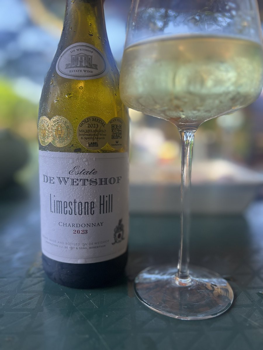 Chefshivambu's tweet photo. Back here again #limestonehill #chardonay 🍶 https://t.co/Sxj4Wem0QB