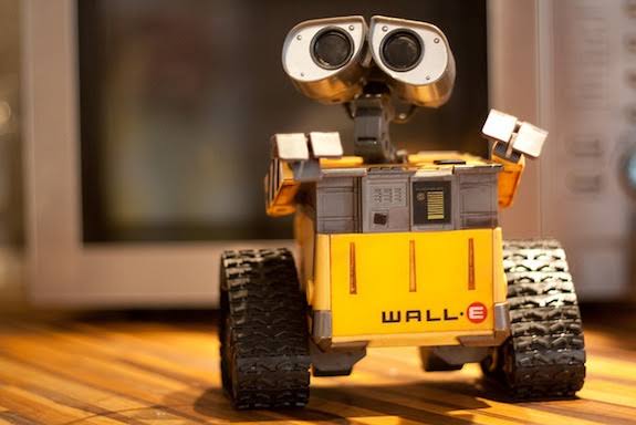 PromotePawn's tweet photo. Make one WALL-E please 🥺 https://t.co/RQSpVWOm8J