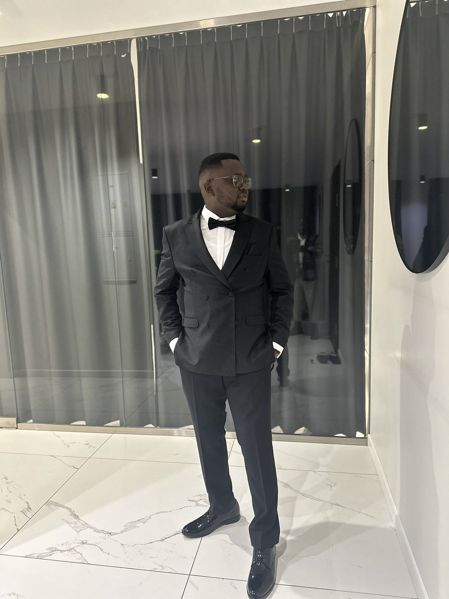 All the good things in this world are temporary pleasure, having a good wife is the best temporary pleasure. 

Congratulations Boss <a href="/Kayodeoshinubi/">K.O.</a> 👩‍❤️‍👨