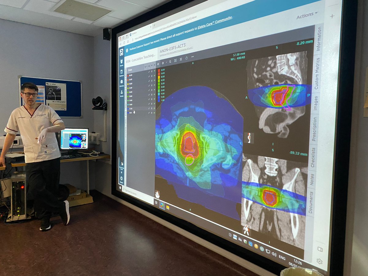 RevDrMikeK's tweet photo. Super work going on @LancsHospRT for their Careers Open day at Rosemere Cancer Centre, using @VertualLtd VERT! Excellent work! Our own Kerrie Woodhead was there too! @LivUniRT @LivUniHealthSci @LivUniIPH ☺️☺️ https://t.co/CavJcY2SAO