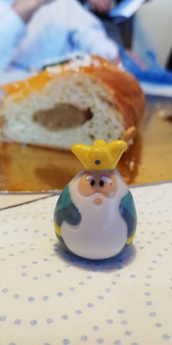 mireia_eia's tweet photo. La nostra aquest any no entra al rànquing😂. En ha encantat 😍 #figuretademerda @bombolleta https://t.co/vuHB7TvfRS