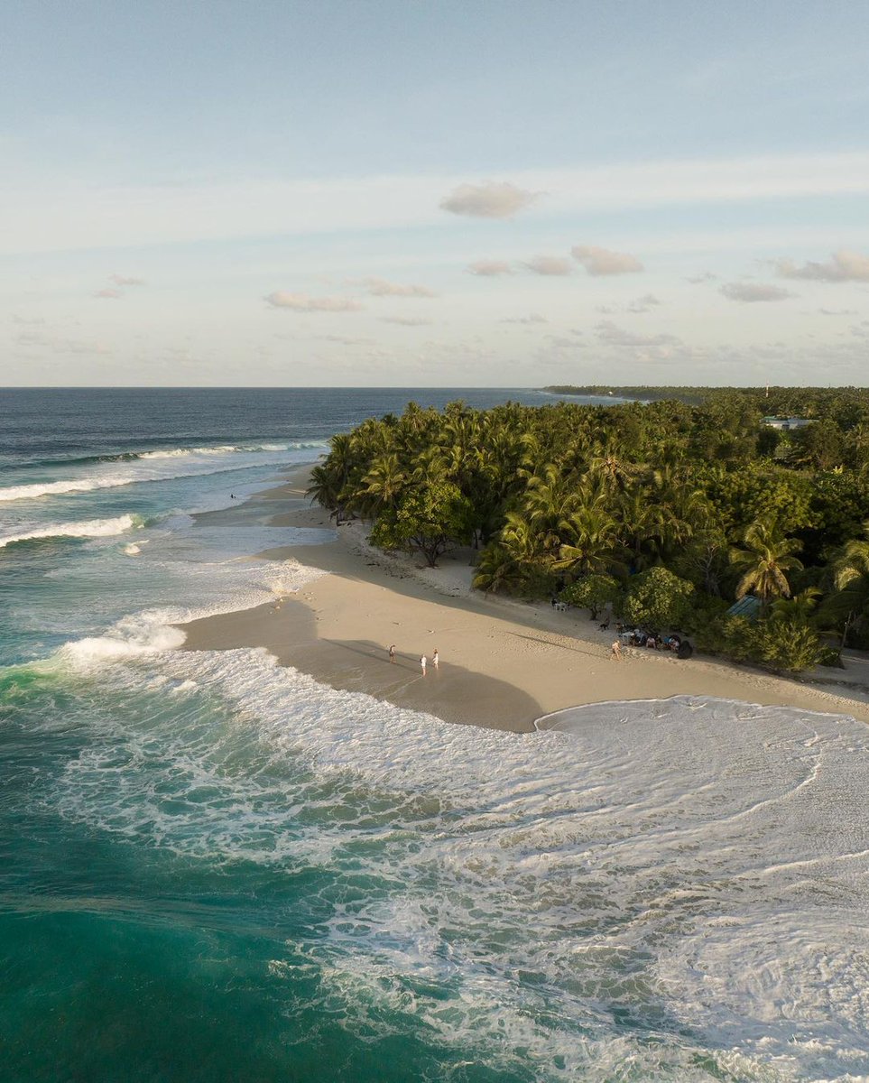 The unique vibrance of the only one-island-atoll in the Maldives awaits you
📷 @ataraxisgrandandspa

#WorldsLeadingDestination2023 #Maldives #VisitMaldives #SunnySideOfLife
