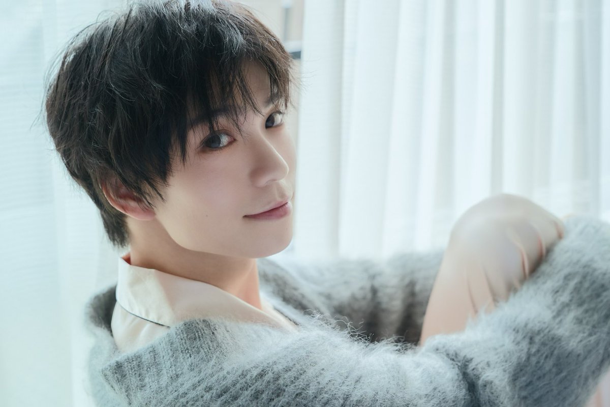 kizu_tsubasa's tweet photo. 26歳になりました。

人生山あり谷あり、沢山の経験をさせて頂き、家族友人、関係者の皆様、ファンの皆様には日頃より心からの感謝で一杯です。

今まで自身が「普通」である事がコンプレックスでした、でもそれも今では良い「個性」です。

演劇が在って、世界中が幸せで溢れます様に。

木津つばさ https://t.co/88qQGRi1FE