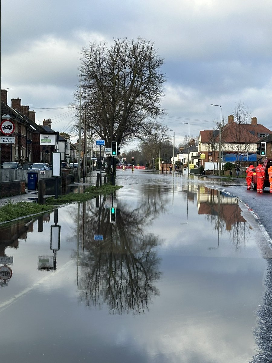 Lee Bellion tweet media