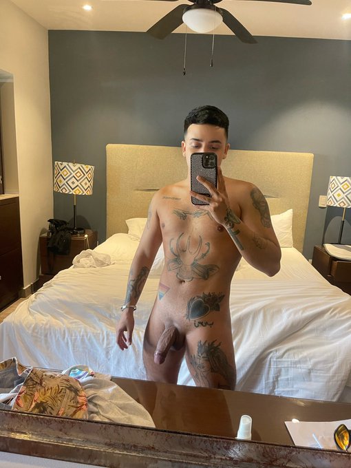 Good morning theys and thems 🫰🏽 https://t.co/yDfhrtgUK3