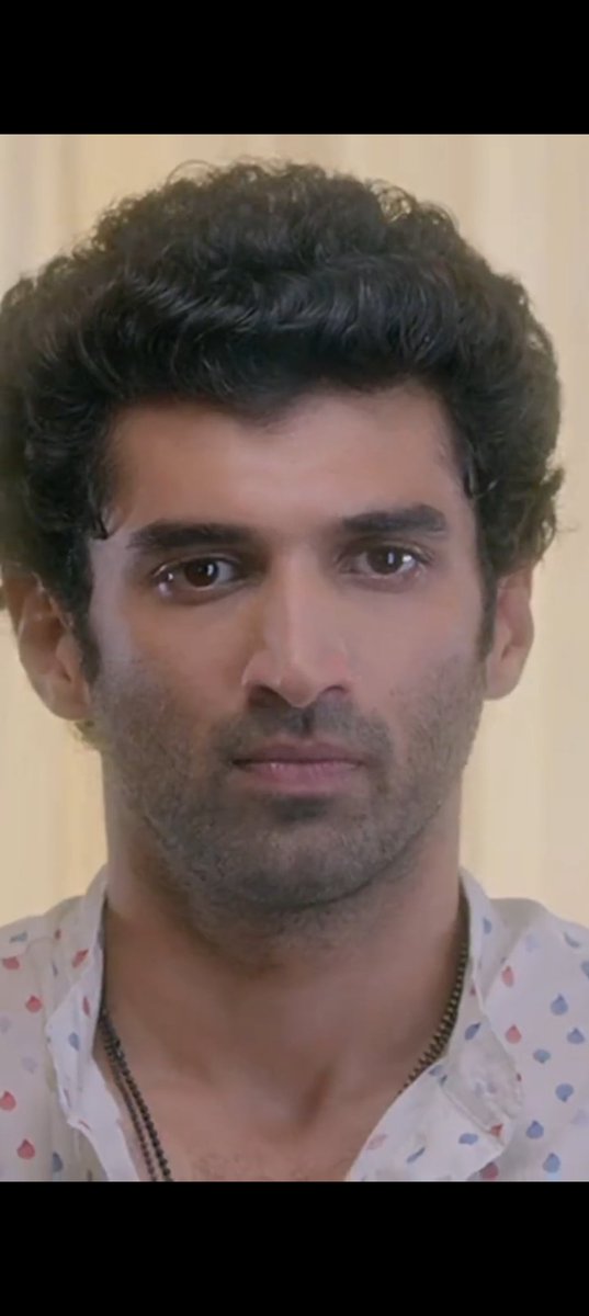 Gracious_Giddy's tweet photo. Aditya Roy Kapur, the actor>>>>>
His eyes were deeper than the oceans in Aashiqui 2

#AdityaRoyKapur #Aashiqui2 https://t.co/NANrI5pjEB