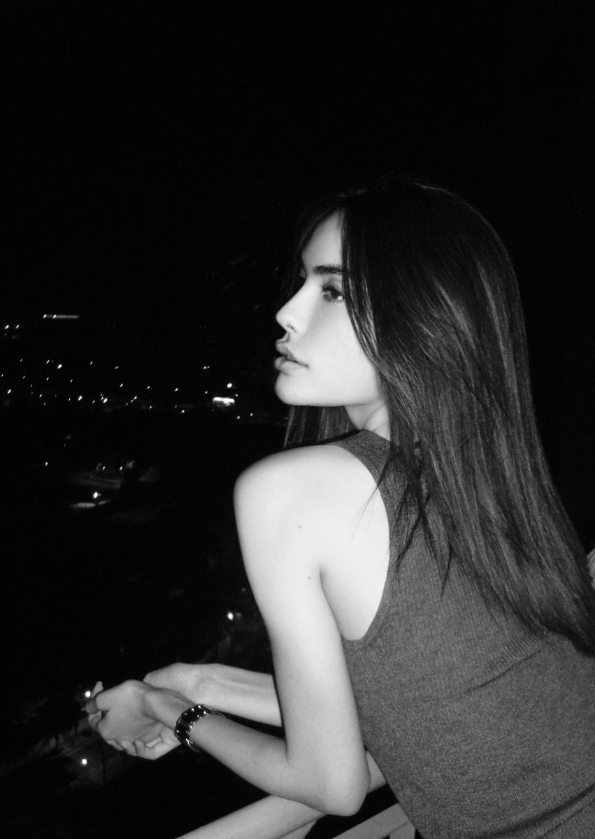itscharlotty's tweet photo. ถ้าไม่มีฉัน อยากจะรู้จริงๆว่าเธอจะอยู่ได้รึเปล่า https://t.co/1K9rPRJzZa