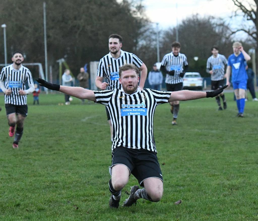 This is what a 94th minute winner looks like. I got booked because our bench entered the pitch to join in the ensuing team  bundle/cuddle. Apparently I failed to control my players, I didn’t go on the pitch 🤷🏻‍♂️