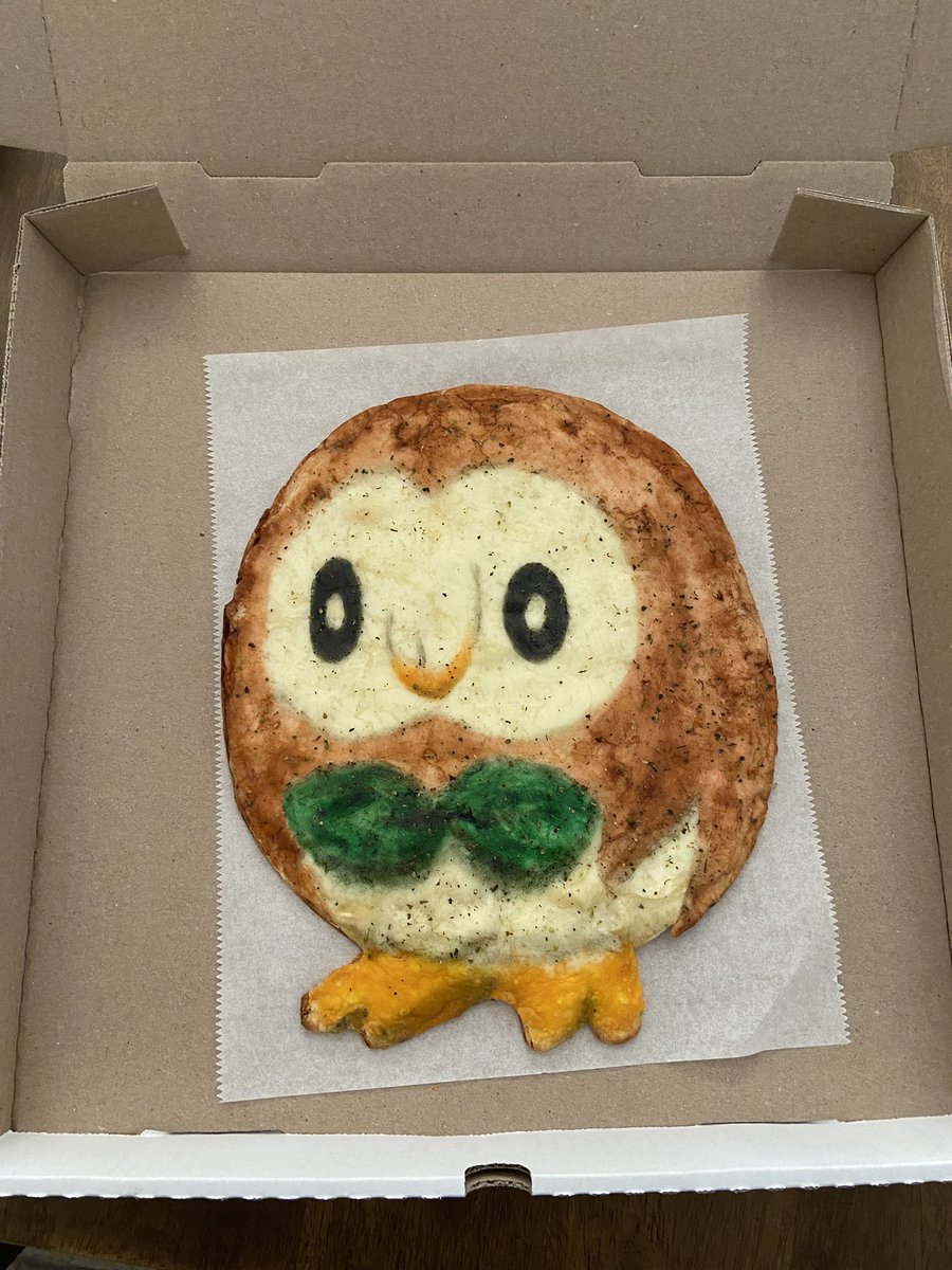 nickyatspizza's tweet photo. Rowlet #PokemonGOCommunityDay https://t.co/Nhkjg4WfNF